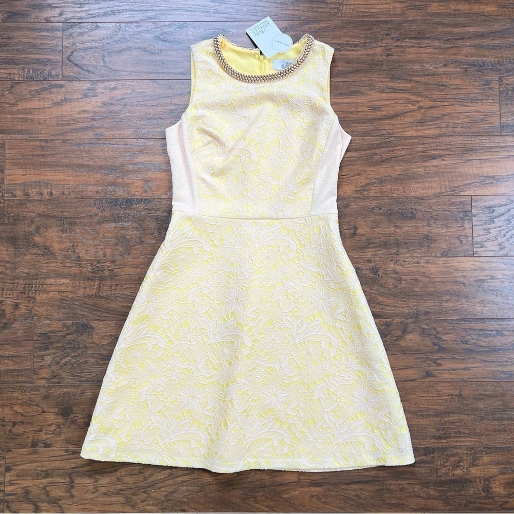 Badgley Mischka • yellow floral mini dress white trompe l'oeil lace knit skater
